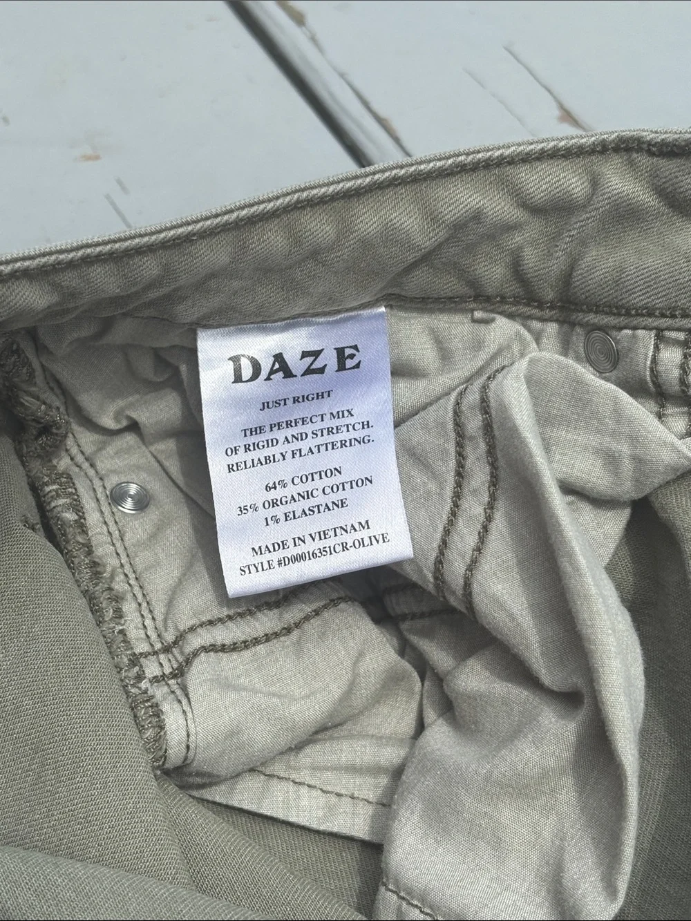 DAZE Denim Just Right Carpenter Jeans